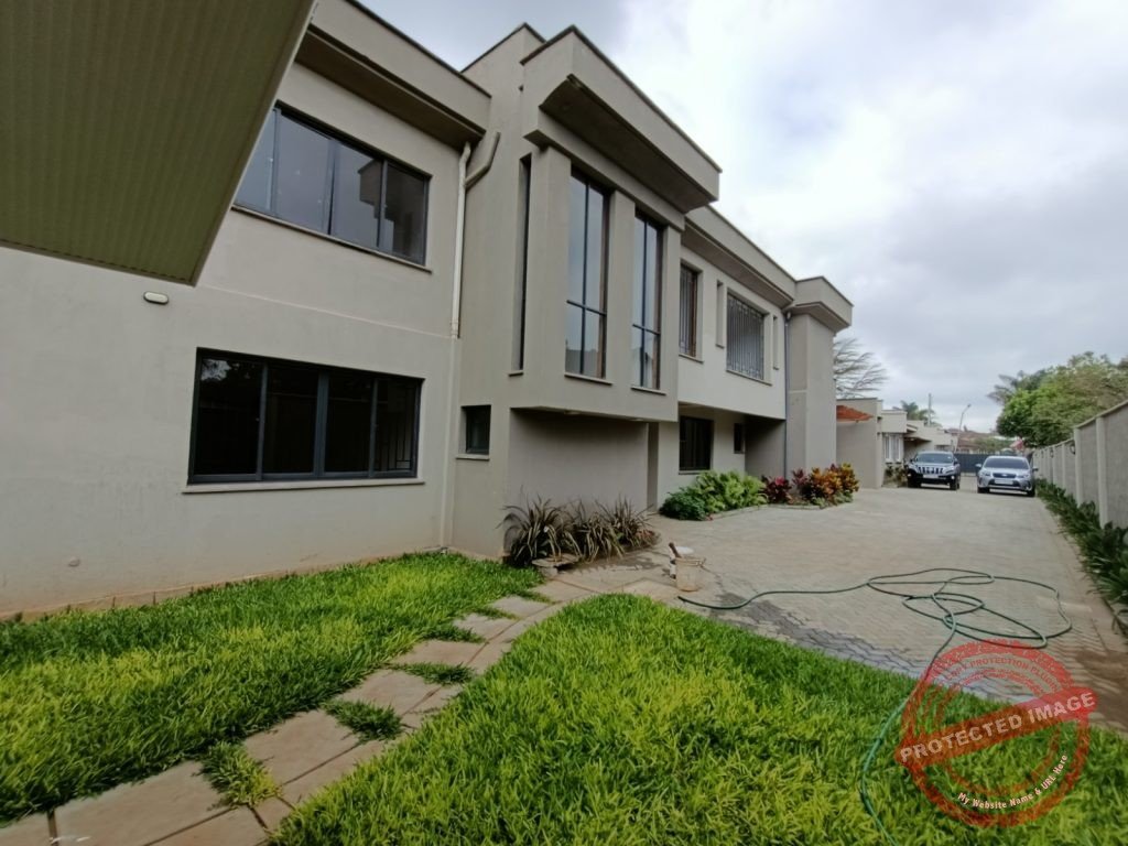 Townhouses For Sale in Lavington