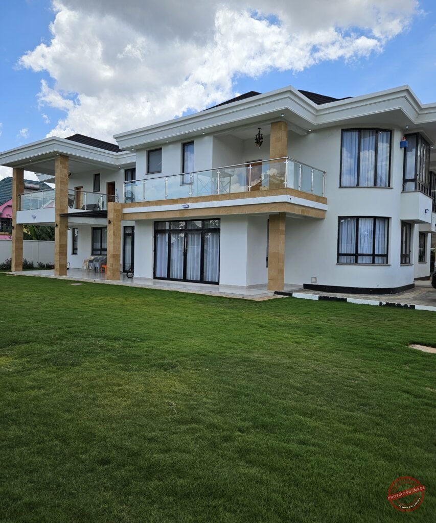 Villa for Sale on Kiambu Road, Mushroom Garden Estate