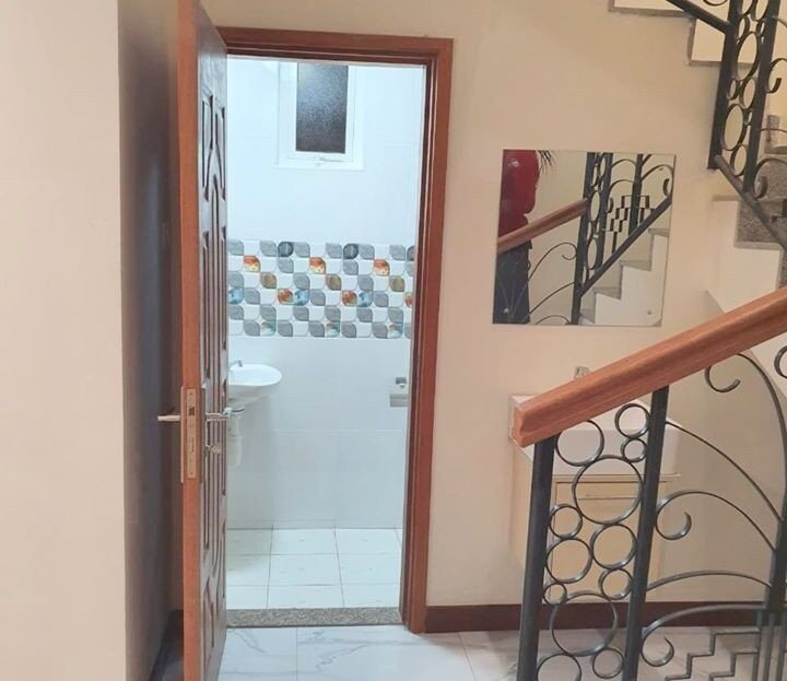 3 Bedrooms + Dsq 2,800 Sqft Fully Furnished Apartment, Kilimani, Nairobi