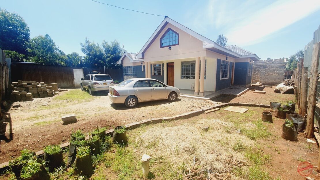 Spacious 3 Bedrooms Plus Sq All En-Suite Bungalow For Sale In Ngong Town., Kajiado County > Ngong Town, Nairobi