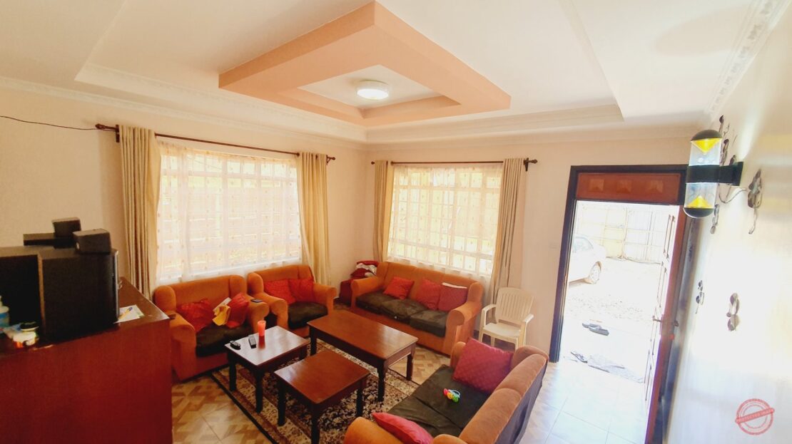 Spacious 3 Bedrooms Plus Sq All En-Suite Bungalow For Sale In Ngong Town., Kajiado County > Ngong Town, Nairobi