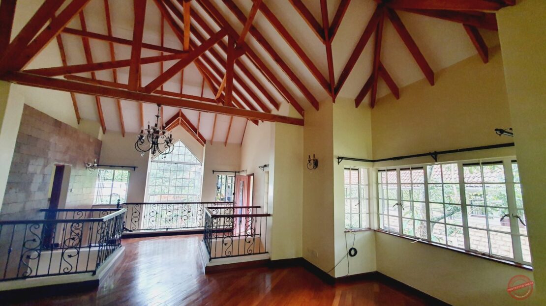 ROSSLYN 5 BEDROOMS HOUSES+ 2SQ HOUSE TO LET, Runda, Nairobi
