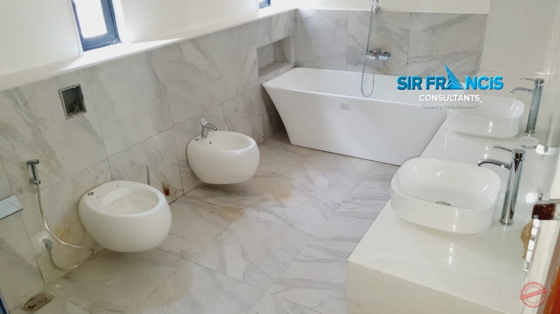 Exclusive 5 Bedrooms Townhouse For Sale In Lavington, Nairobi