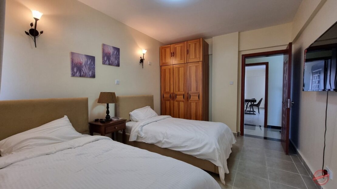 FULLY FURNISHED 4BR + SQ TO LET IN LAVINGTON. 7 BEDS, Each Room With Own Tv., Nairobi