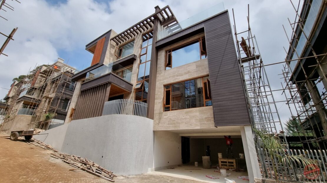 Fully Furnished 6 Bedrooms + Dsq 670 Sqm Villa For Sale In Lavington, Nairobi