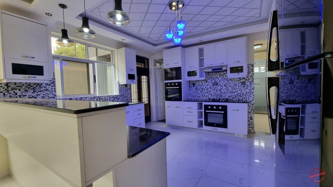 New Spacious House FOR SALE In Ngong, Olkeri Area. (SOLD OUT), Kajiado > Ngong Matasia, Nairobi