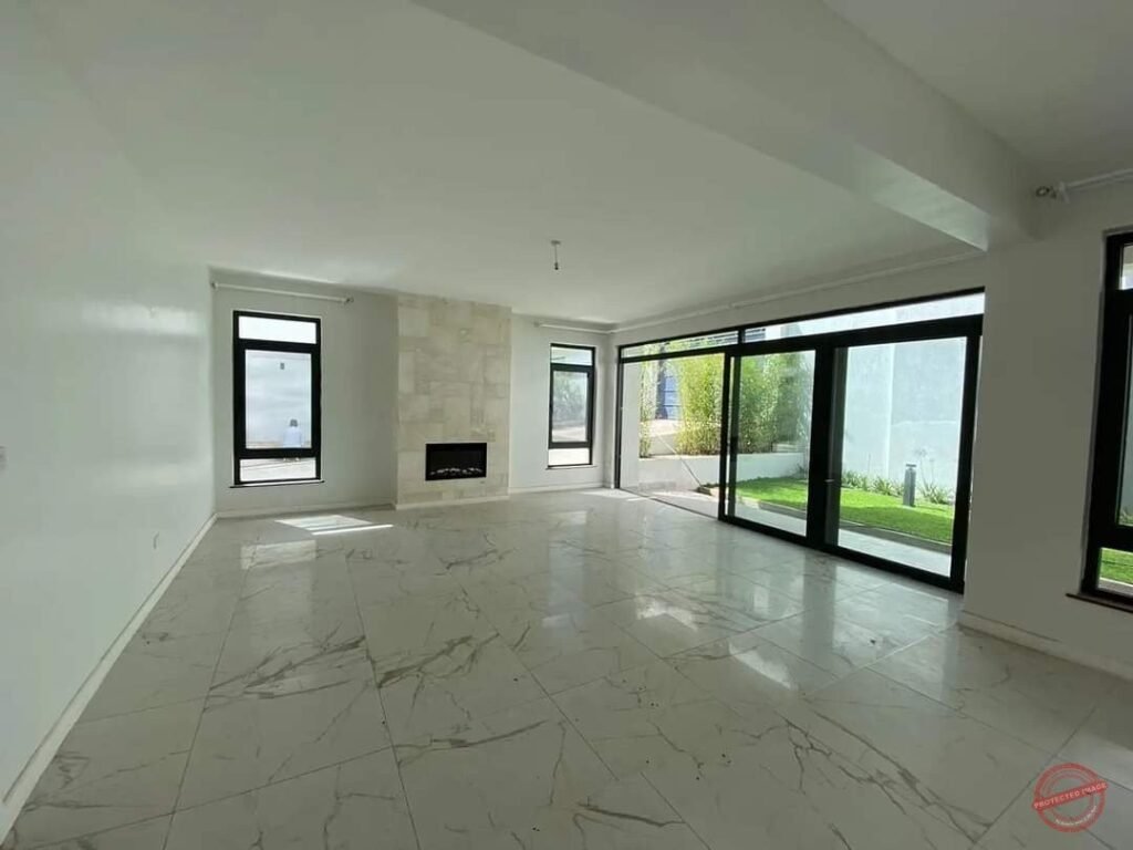 Lavington Villas photo 4