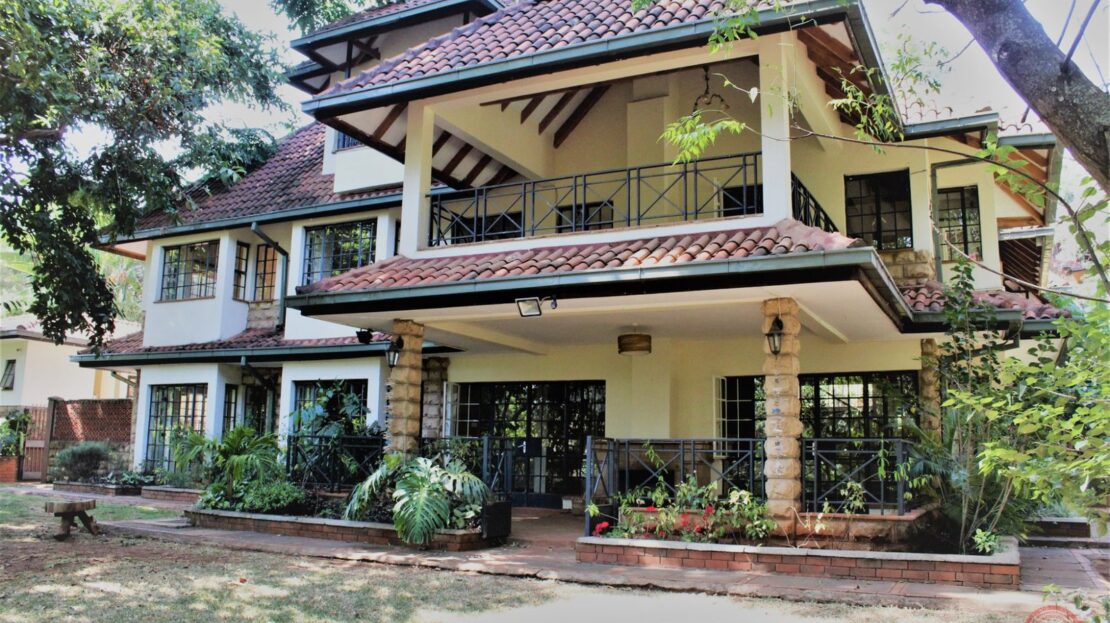 ROSSLYN 5 BEDROOMS HOUSES+ 2SQ HOUSE TO LET, Runda, Nairobi