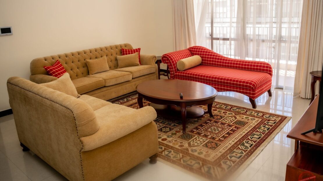 FULLY FURNISHED 4BR + SQ TO LET IN LAVINGTON. 7 BEDS, Each Room With Own Tv., Nairobi