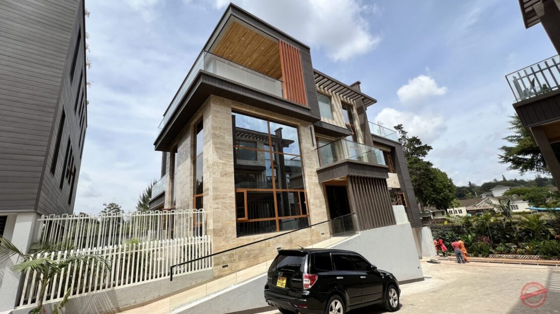 Fully Furnished 6 Bedrooms + Dsq 670 Sqm Villa For Sale In Lavington, Nairobi