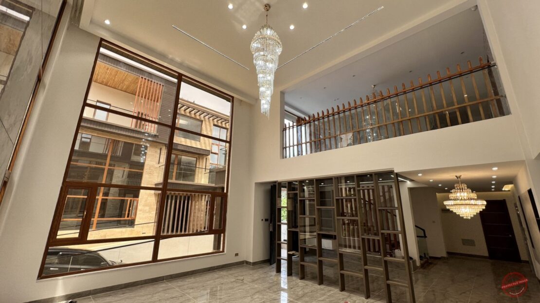 Fully Furnished 6 Bedrooms + Dsq 670 Sqm Villa For Sale In Lavington, Nairobi