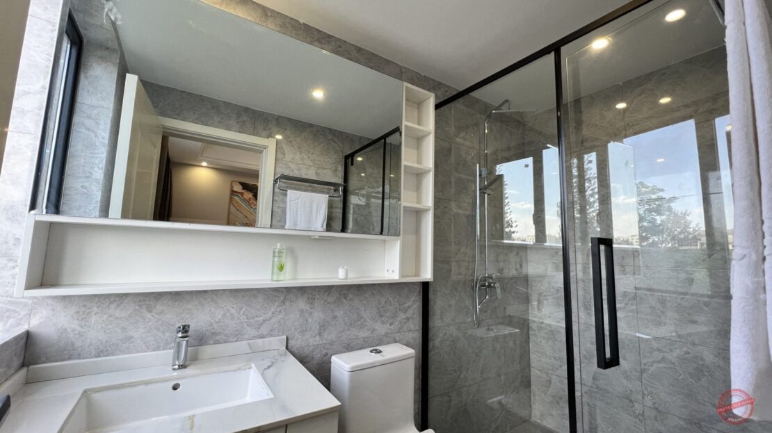 Premium Apartment For Sale In Kilimani Comes With A Fully Fitted Kitchen., Nairobi