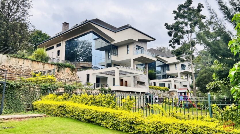 5 Bedrooms Villas for Sale in Nairobi