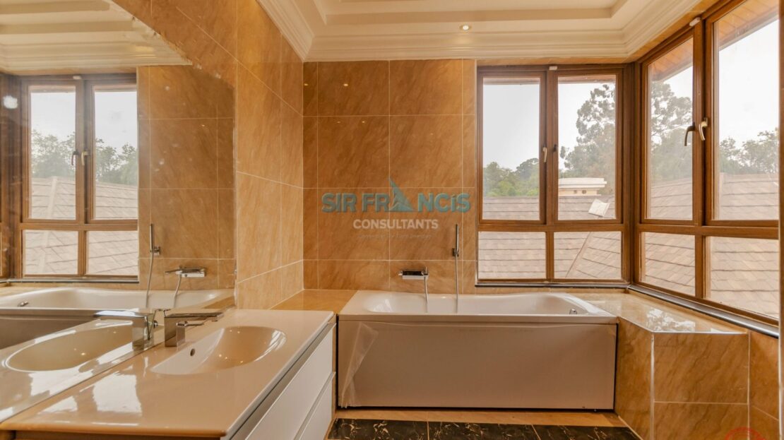 5 Bedrooms Villas For Sale In Karen, Sitting On 1 Acre, Nairobi