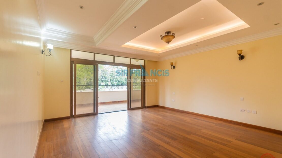 5 Bedrooms Villas For Sale In Karen, Sitting On 1 Acre, Nairobi
