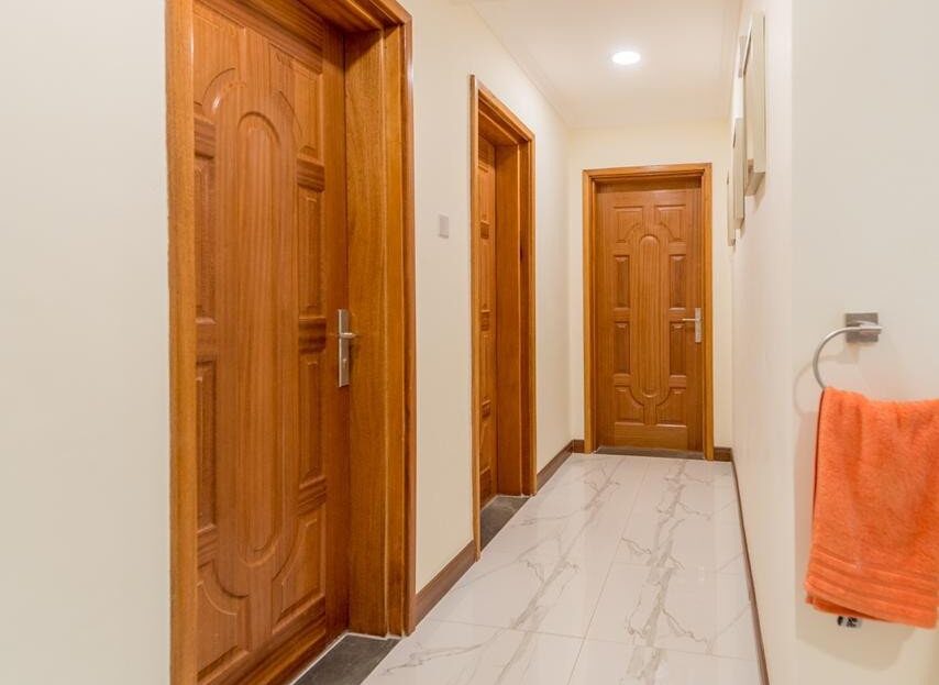 Fully Furnished 3 Bedrooms + Dsq 2,800 Sqft Luxury APartment In Kilimani, Nairobi