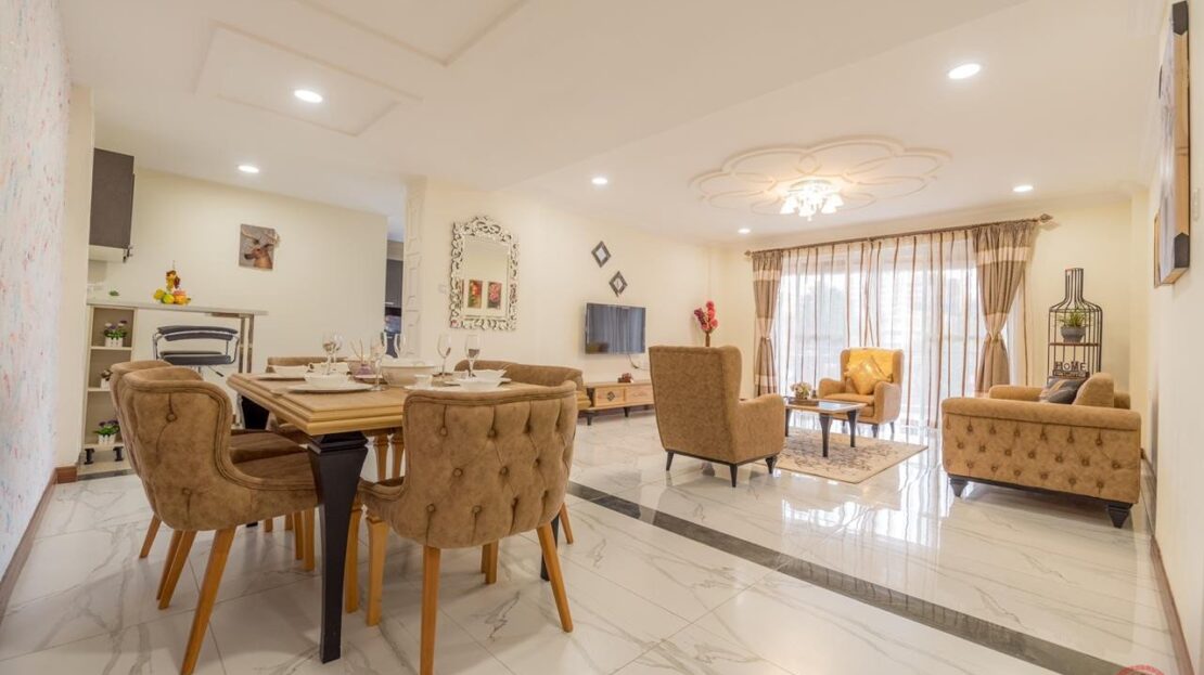 Fully Furnished 3 Bedrooms + Dsq 2,800 Sqft Luxury APartment In Kilimani, Nairobi
