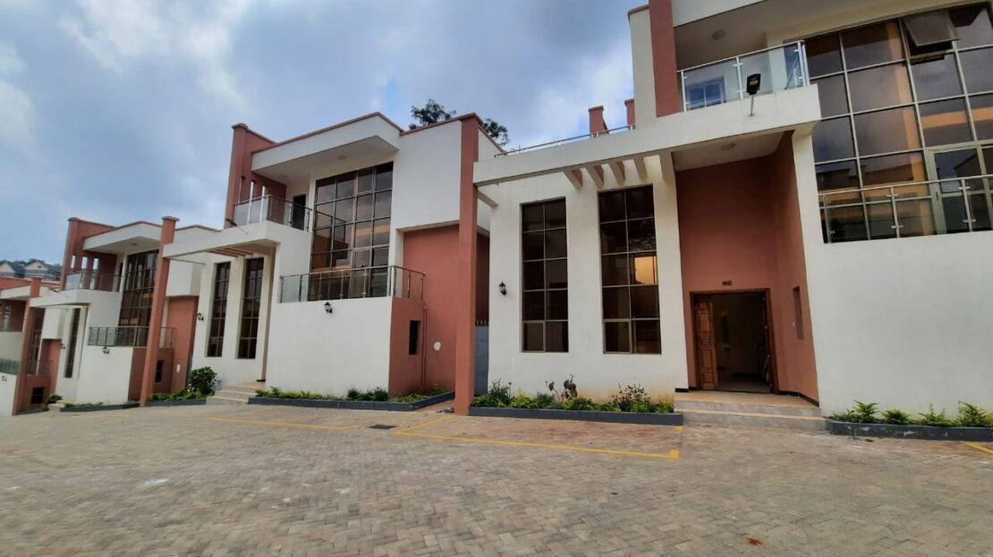 New 5 Bedrooms + Sq Townhouse FOR SALE In Lavington, Nairobi