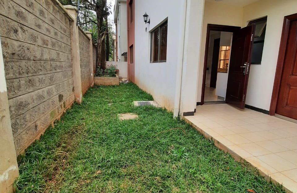 New 5 Bedrooms + Sq Townhouse FOR SALE In Lavington, Nairobi