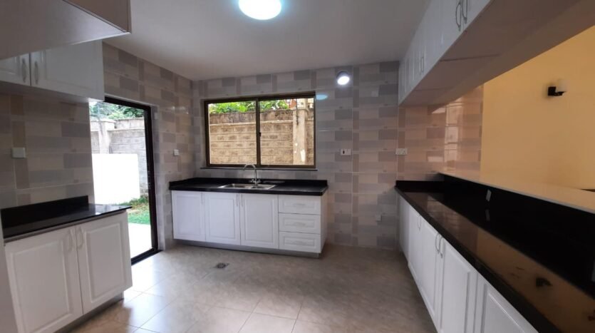 Lavington townhouse for sale