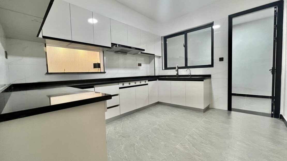 Platinum Oak Apartment FOR SALE In Kileleshwa, Nairobi