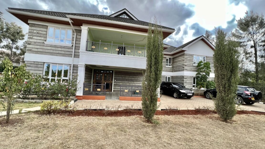 Contemporary 5 Bedroom House For Sale In Syokimau, Along Katani Rd., Machakos County > Syokimau, Nairobi