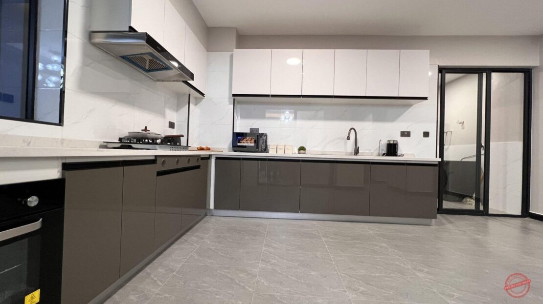 Exclusive, Modern 3 & 4 Bedroom Apartment All Ensuite With A DSQ For Sale In Kileleshwa., Nairobi