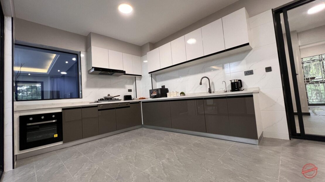 Exclusive, Modern 3 & 4 Bedroom Apartment All Ensuite With A DSQ For Sale In Kileleshwa., Nairobi