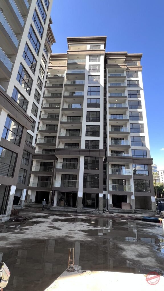 Riverside Drive Apartment photo 3