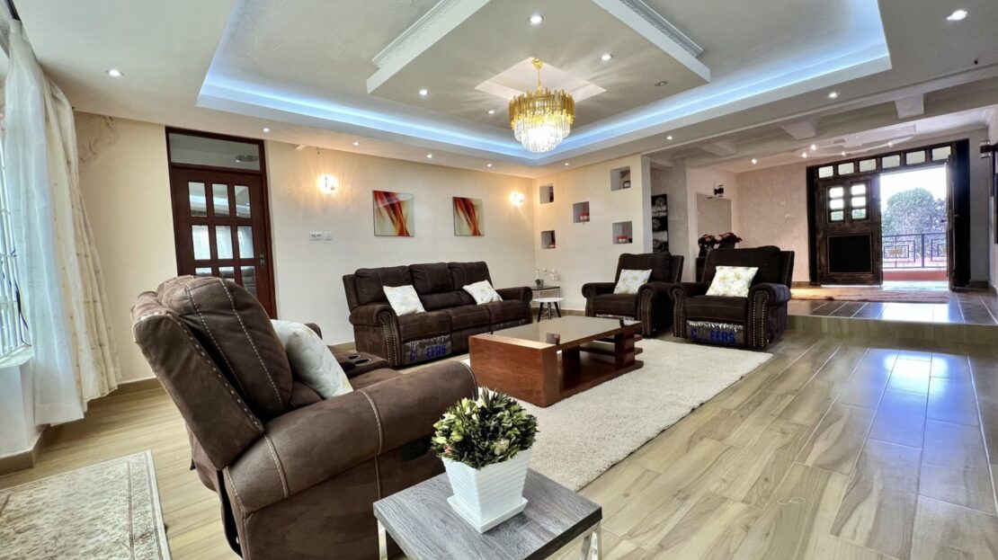 Contemporary 5 Bedroom House For Sale In Syokimau, Along Katani Rd., Machakos County > Syokimau, Nairobi