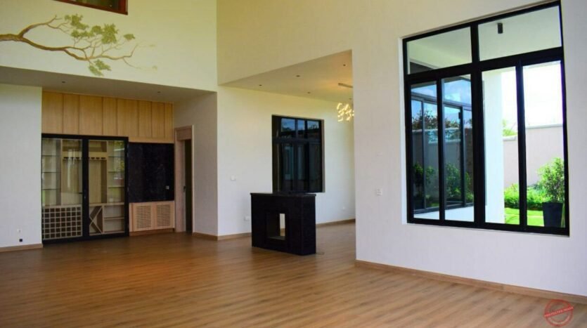 Runda house for sale - Sir Francis Consultants