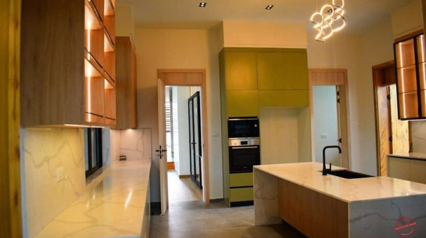 Runda house for sale - Sir Francis Consultants